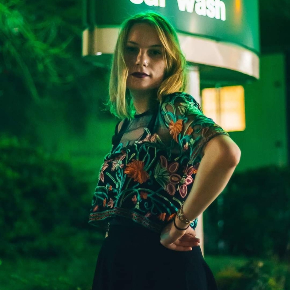 Meet your Posher, Grace